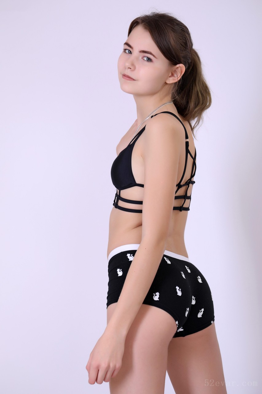 Angelica精品写真套图第一弹